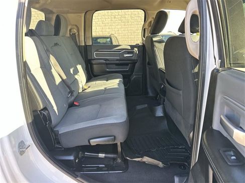 Used 2019 RAM 2500 Big Horn image 25