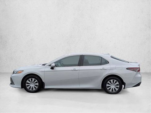 Used 2024 Toyota Camry LE image 9