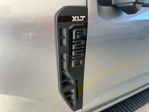 Certified 2024 Ford F250 XLT w/ XLT Premium Package image 4