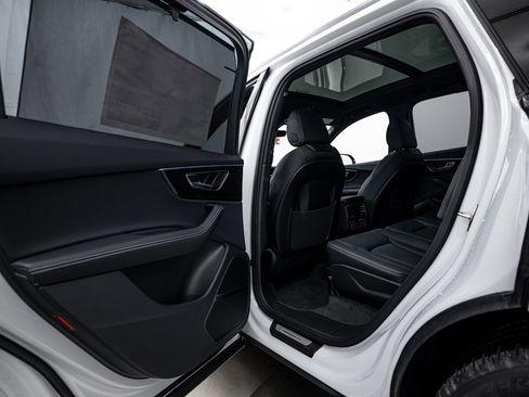 New 2026 Audi Q7 3.0T Premium Plus image 17