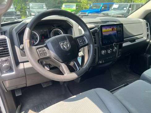 Used 2018 RAM 2500 SLT AWD/4WD image 14
