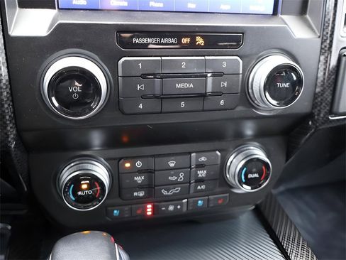 Used 2020 Ford F150 Lariat w/ Equipment Group 502A Luxury image 25