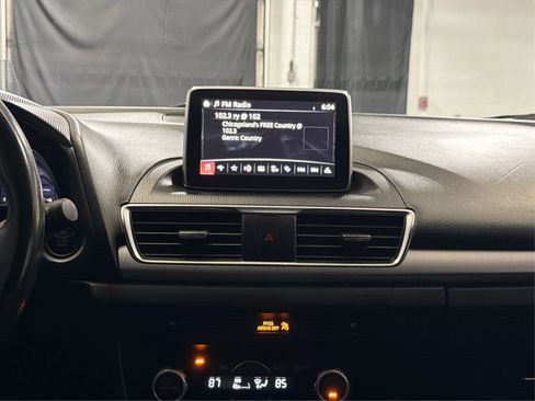 Used 2015 MAZDA MAZDA3 s Touring image 17