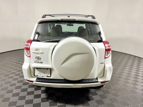 Used 2011 Toyota RAV4 4WD image 8
