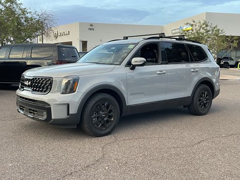 Certified 2024 Kia Telluride SX Prestige X-Pro AWD/4WD image 2