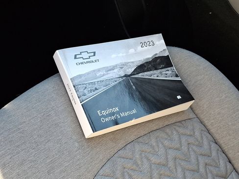 Certified 2023 Chevrolet Equinox LS w/ LS Convenience Package image 23