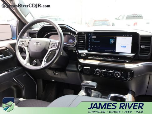 Used 2023 Chevrolet Silverado 1500 RST w/ Convenience Package II AWD/4WD image 13