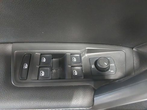 Used 2023 Volkswagen Tiguan S w/ Driver Assistance Package AWD/4WD image 27