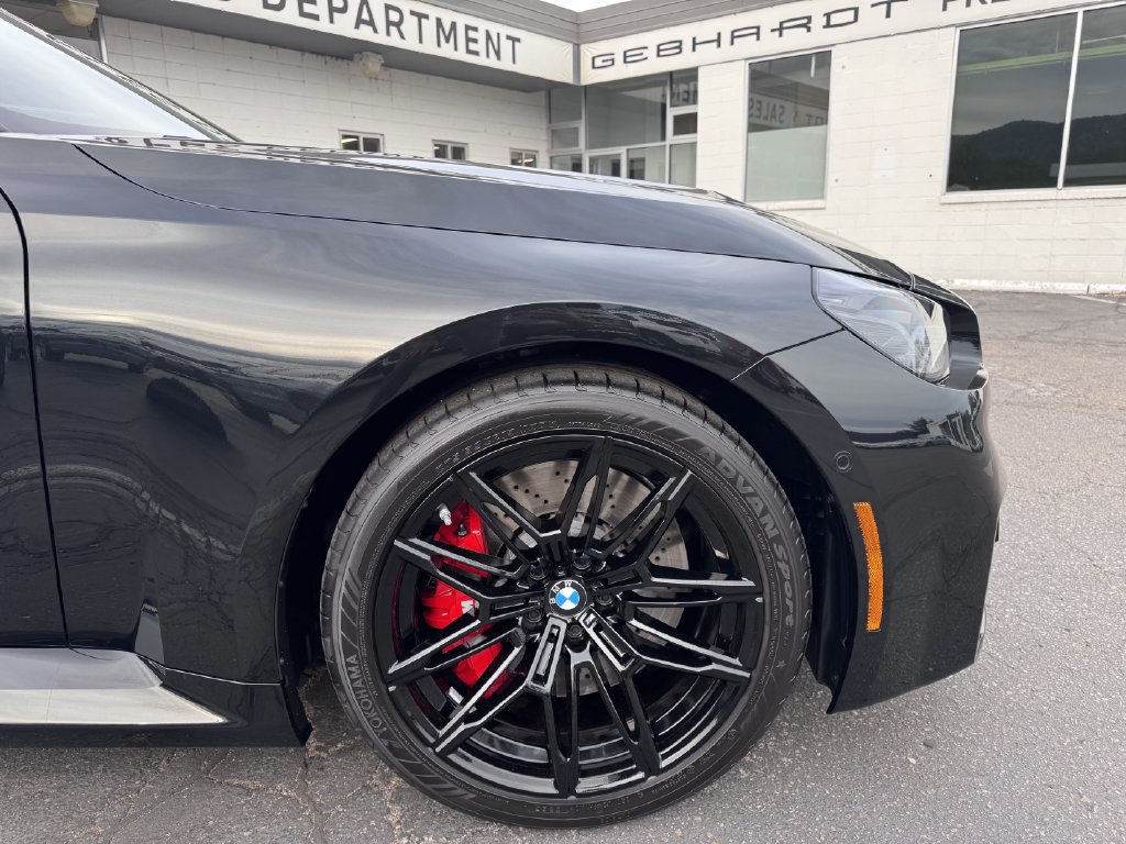 Used 2025 BMW M2 w/ Lighting Package RWD image 9