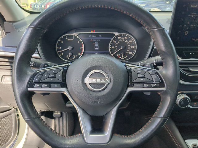 Used 2024 Nissan Altima 2.5 SR w/ SR Premium Package FWD image 33