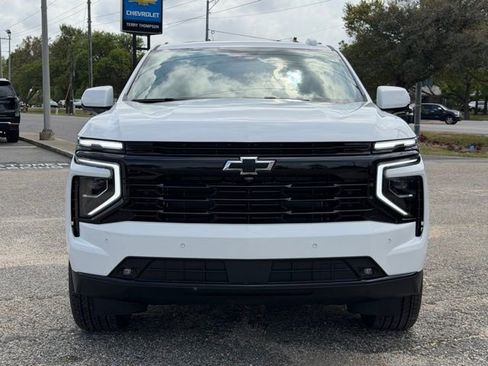 New 2026 Chevrolet Suburban RST RWD image 2