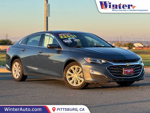 Used 2024 Chevrolet Malibu LT image 1