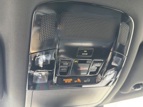 Used 2025 Lexus RX 350h w/ Convenience Package AWD/4WD image 5