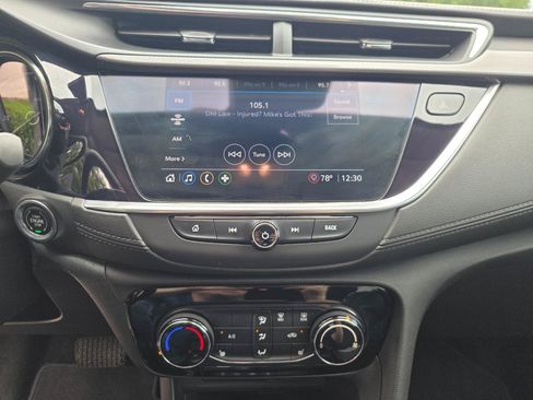 Used 2020 Buick Encore GX Preferred w/ Cold Weather Comfort Package AWD/4WD image 15