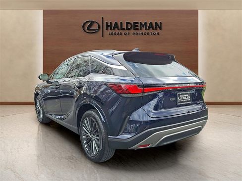 Used 2025 Lexus RX 350 Premium image 4