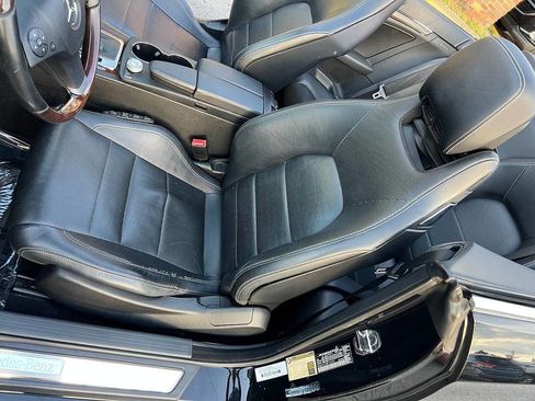 Used 2011 Mercedes-Benz E 550 Cabriolet image 15