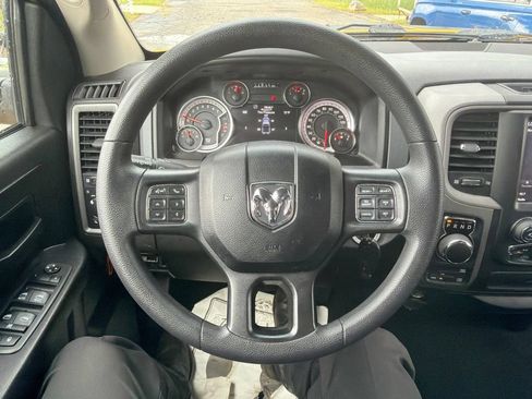 Used 2019 RAM 1500 Express w/ Wheel & Sound Group AWD/4WD image 14