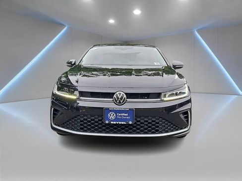 Certified 2026 Volkswagen Jetta SEL FWD image 2