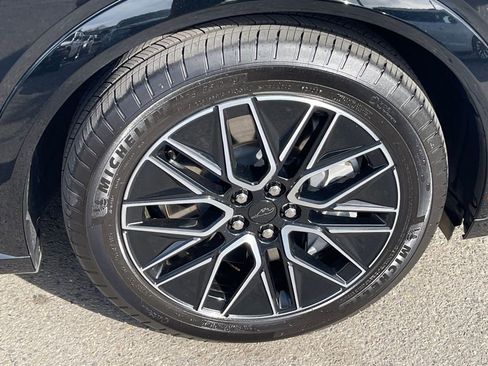 Used 2024 Ford Mustang Mach-E Premium image 28