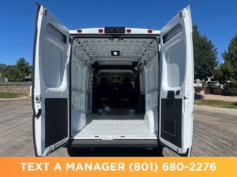 New 2026 RAM ProMaster 2500 w/ Convenience Group FWD image 24