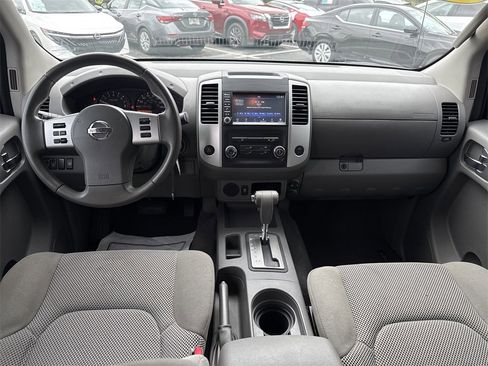 Certified 2019 Nissan Frontier SV image 25