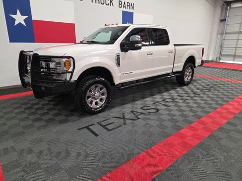 Used 2019 Ford F250 King Ranch w/ King Ranch Ultimate Package image 3