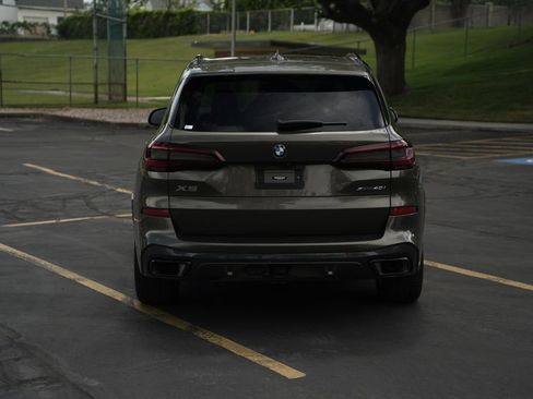 Used 2023 BMW X5 xDrive40i w/ M Sport Package AWD/4WD image 4