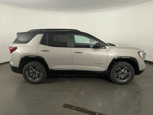 Used 2026 GMC Terrain AT4 w/ Convenience Package III AWD/4WD image 8