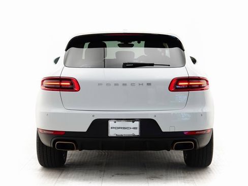Used 2017 Porsche Macan image 34