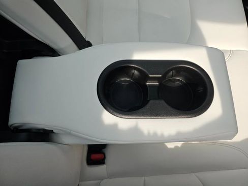Used 2023 Tesla Model 3 Standard Range RWD image 57