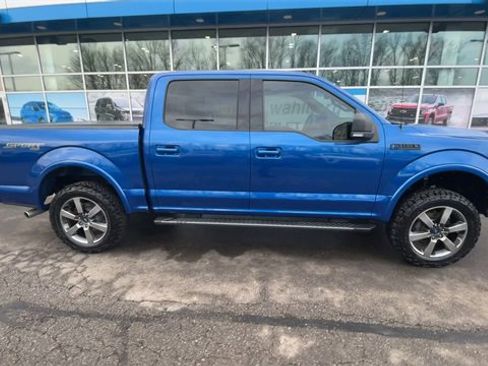 Used 2017 Ford F150 XLT w/ Equipment Group 302A Luxury image 9