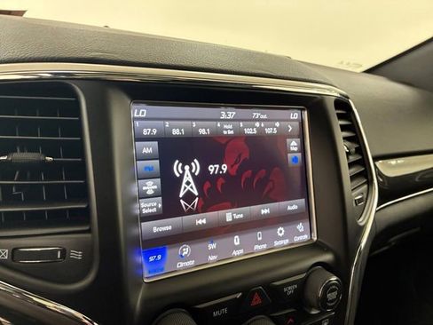 Used 2018 Jeep Grand Cherokee Trailhawk w/ Trailhawk Luxury Group image 26