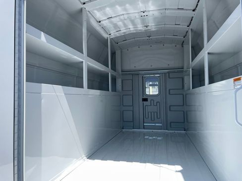 New 2025 Chevrolet Express 3500 w/ Power Convenience Package image 18