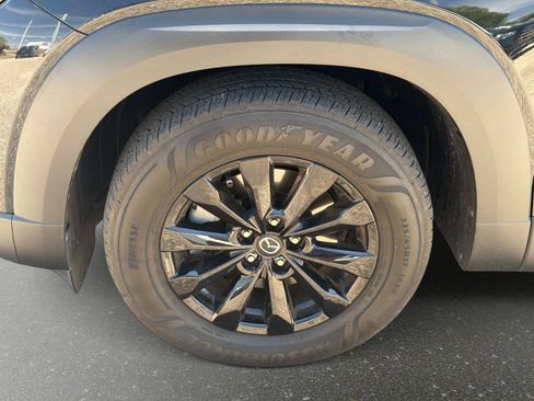 Used 2025 MAZDA CX-50 AWD 2.5 S w/ Premium Package image 11