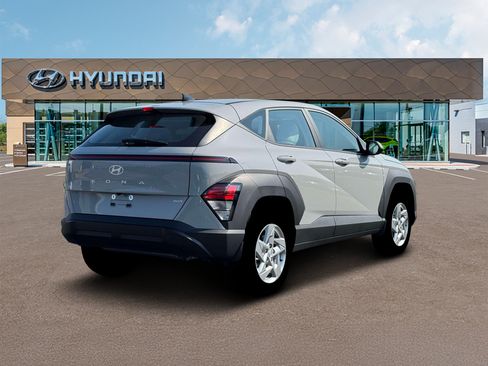 New 2026 Hyundai Kona SE AWD/4WD image 7