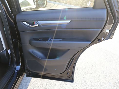 New 2025 MAZDA CX-5 AWD 2.5 S w/ Preferred Package image 12