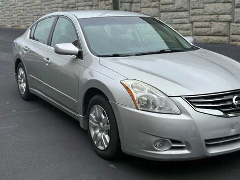 Used 2012 Nissan Altima 2.5 S w/ Value Pkg FWD image 39