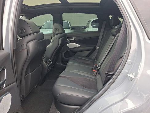 Certified 2025 Acura RDX w/ Advance Package AWD/4WD image 10
