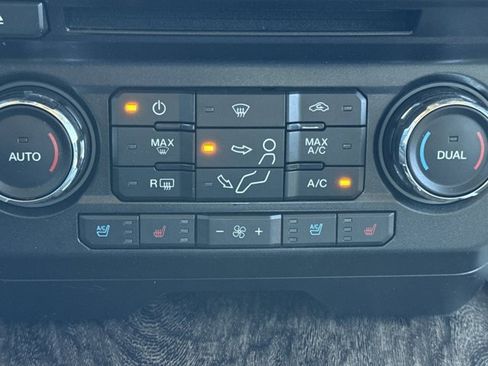 Used 2018 Ford F450 Lariat w/ Lariat Ultimate Package image 19