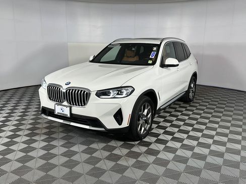 Used 2022 BMW X3 xDrive30i AWD/4WD image 6