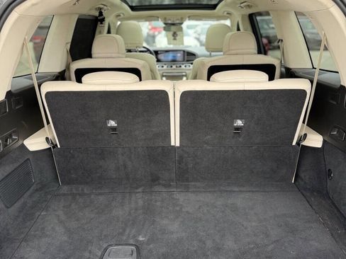 Used 2021 Mercedes-Benz GLS 450 4MATIC image 24