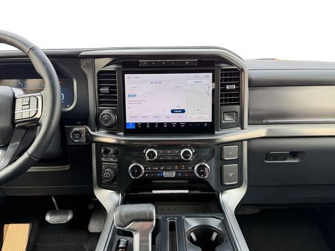 Used 2024 Ford F150 Platinum AWD/4WD image 25