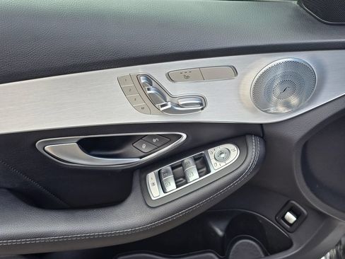 Used 2018 Mercedes-Benz C 300 4MATIC Sedan image 23