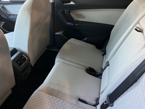 Used 2018 Volkswagen Tiguan S FWD image 5