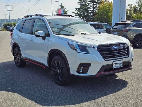 Used 2022 Subaru Forester Sport AWD/4WD image 3