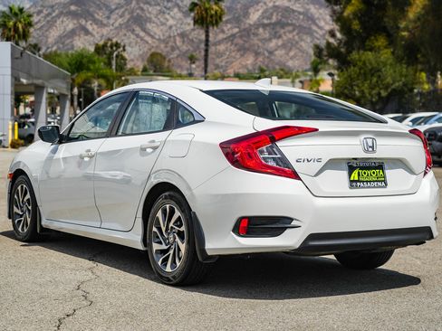 Used 2017 Honda Civic EX image 8