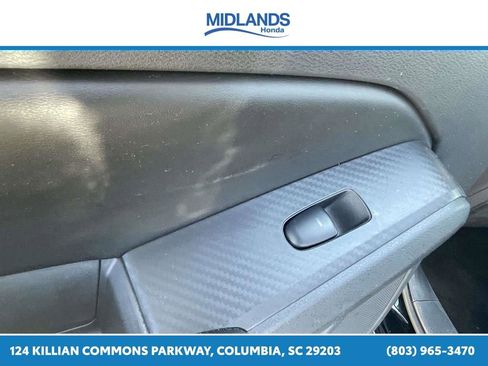 Used 2025 Nissan Altima 2.5 SV FWD image 13