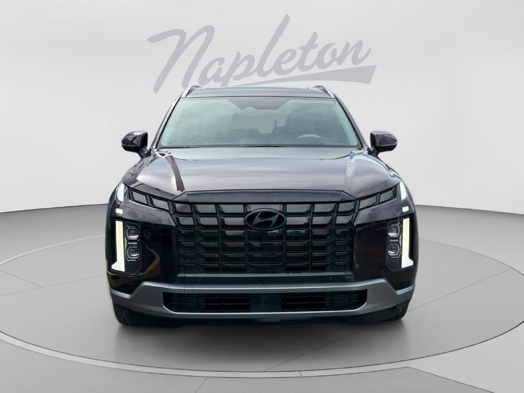 Used 2024 Hyundai Palisade Limited FWD image 9