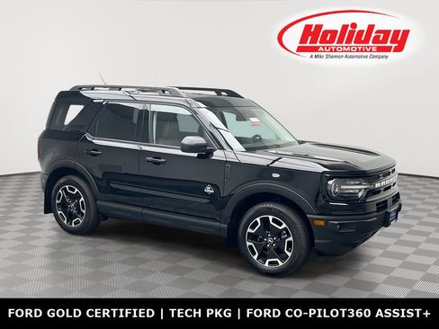 Used 2024 Ford Bronco Sport Outer Banks w/ Tech Package image 1