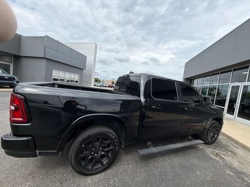 Used 2025 RAM 1500 Laramie w/ Night Edition AWD/4WD image 8